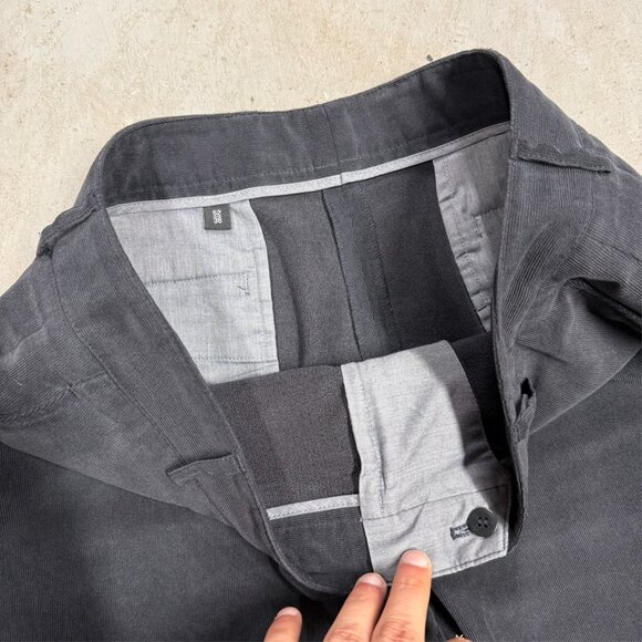 Giorgio Armani Collezioni Soft Mens Corduroy Pants Black Trousers 34x32 - Picture 4 of 9